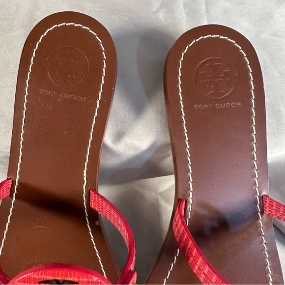 Tory Burch Mini Miller Flat Thong Micro Tejus Print Leather Sandals. Size 8 - Picture 7 of 9